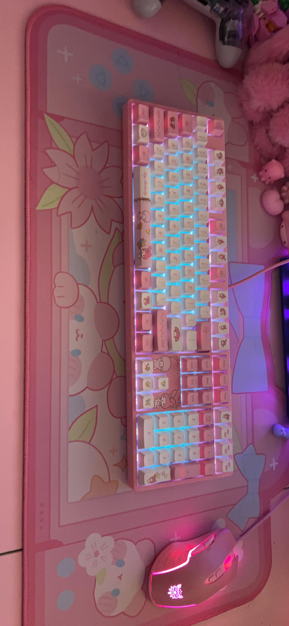 Pink Mouse Pad Large Gaming Mouse Pad, Waterproof Easy Clean,Non-Slip Base Long Office Desk Mat,Durable Large Extended Keyboard Mouse Pad with Stitched Edges for Office Gaming